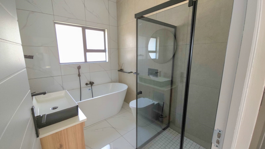 3 Bedroom Property for Sale in Melodie North West